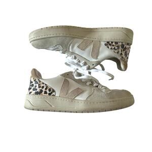Madewell x Veja™ V-10 Sneakers in Animal Print Leather 6 Womens